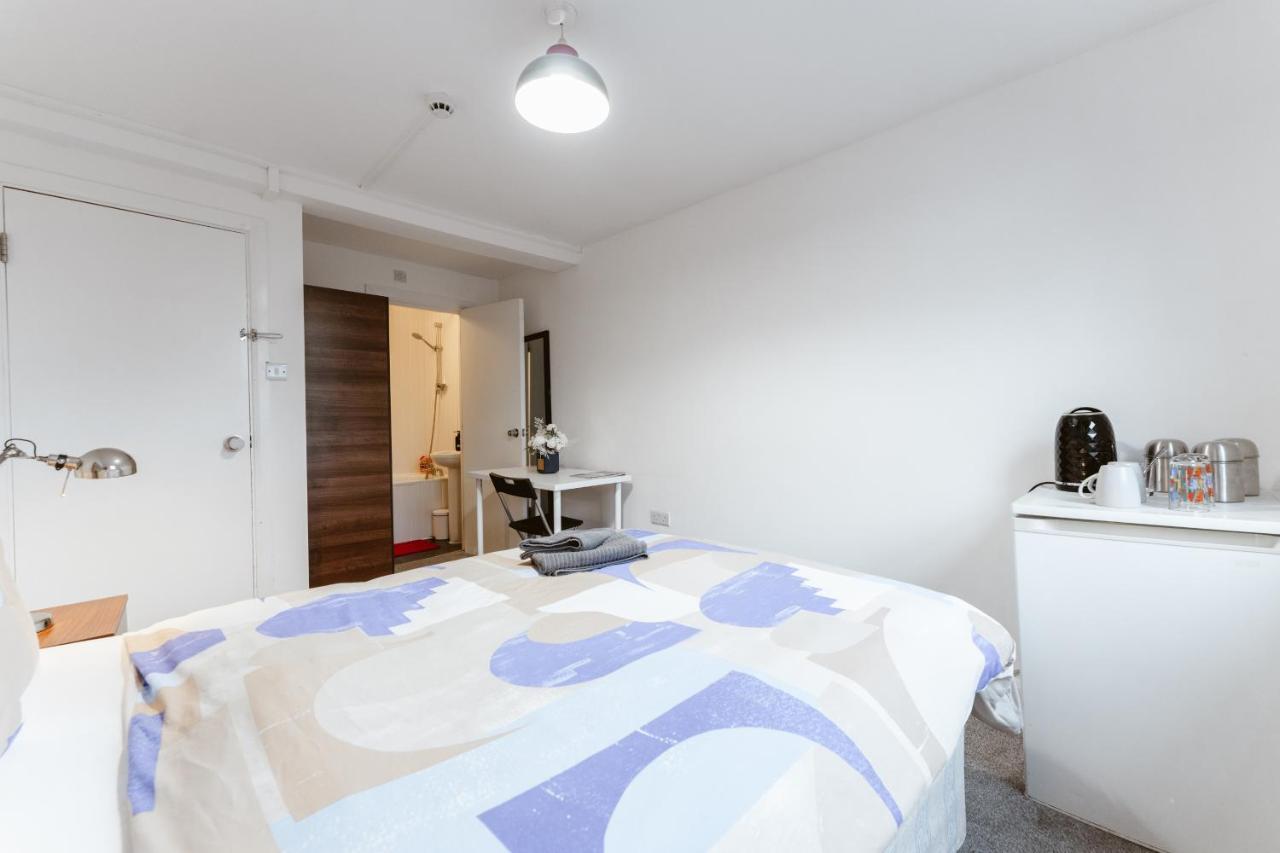 Whitechapel En-Suite Beds To Stay London Exterior foto