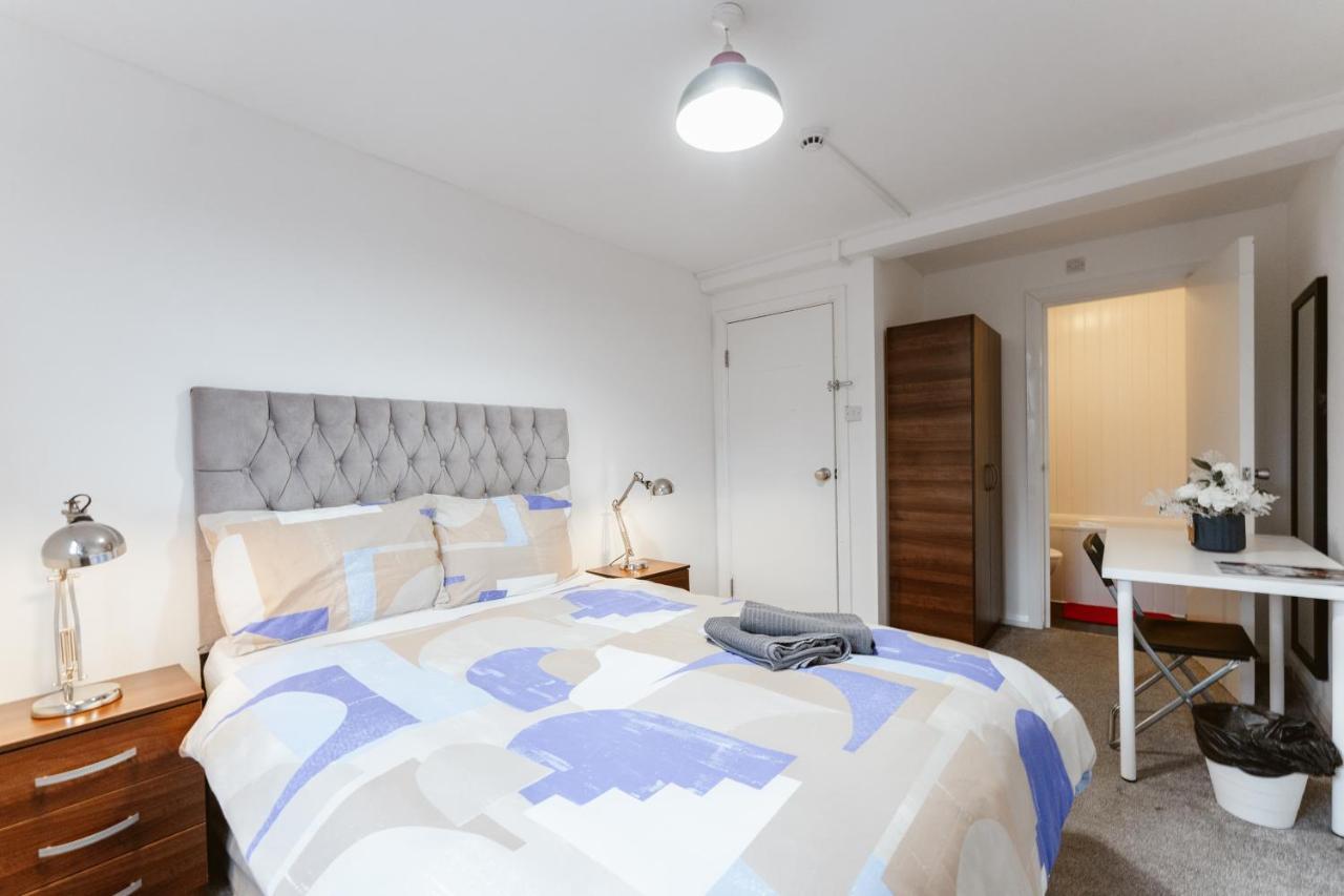 Whitechapel En-Suite Beds To Stay London Exterior foto